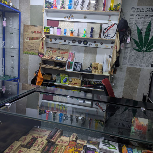 Интернет магазин по продаже курительных аксессуаров Bongs.kz